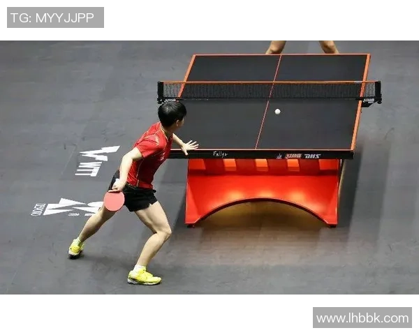 重庆羽毛球队与上海羽毛球队赛后复盘分析比赛节奏与关键时刻的表现